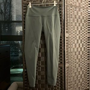 Alo leggings- worn once